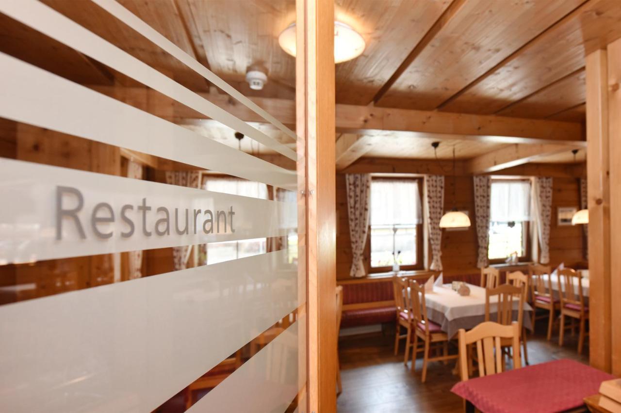 Gasthaus & Pension Alphorn Lech am Arlberg Exterior foto