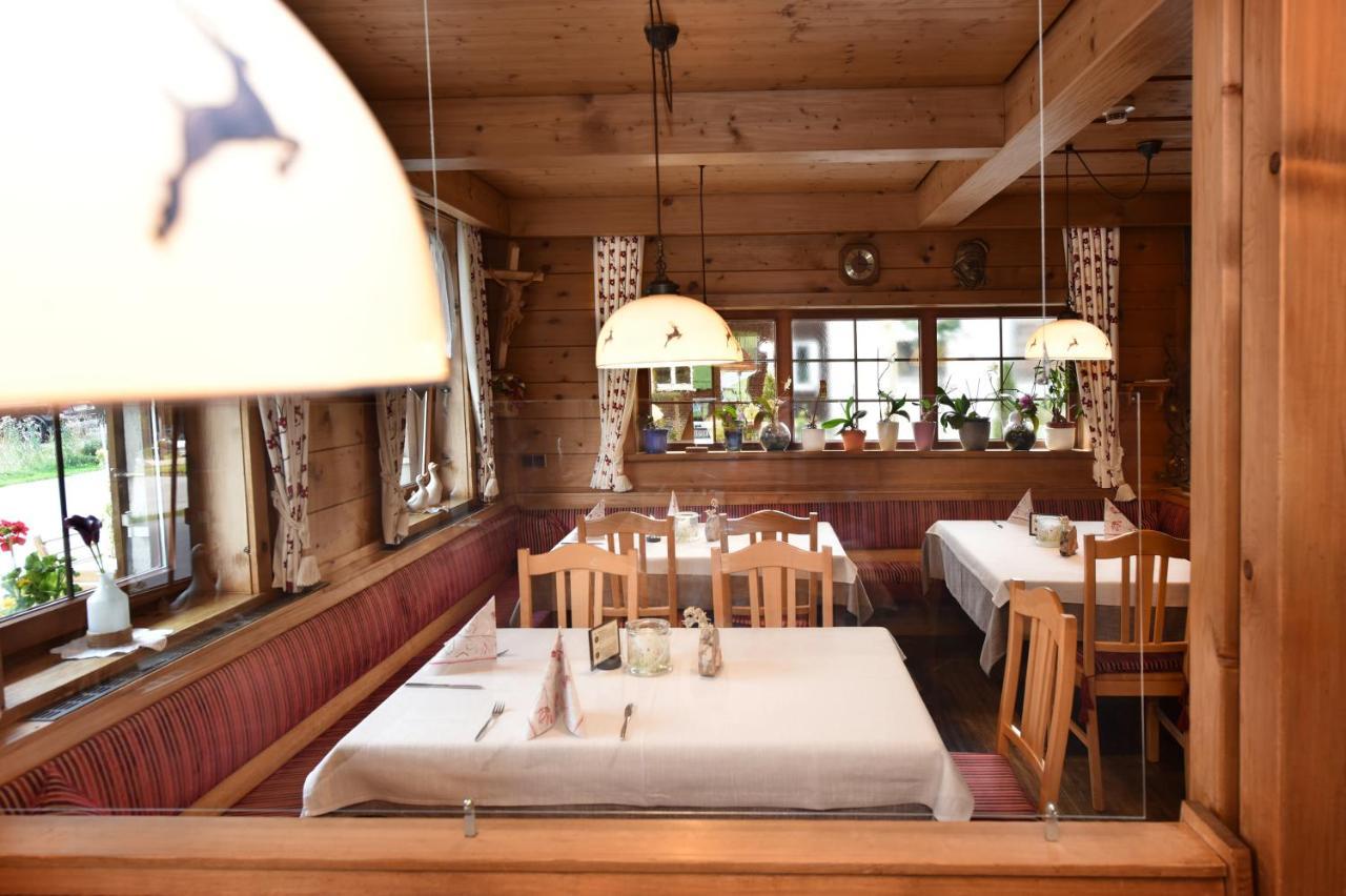 Gasthaus & Pension Alphorn Lech am Arlberg Exterior foto