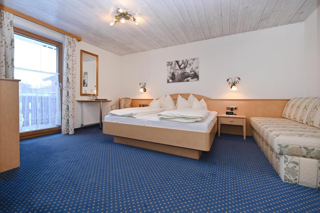 Gasthaus & Pension Alphorn Lech am Arlberg Exterior foto