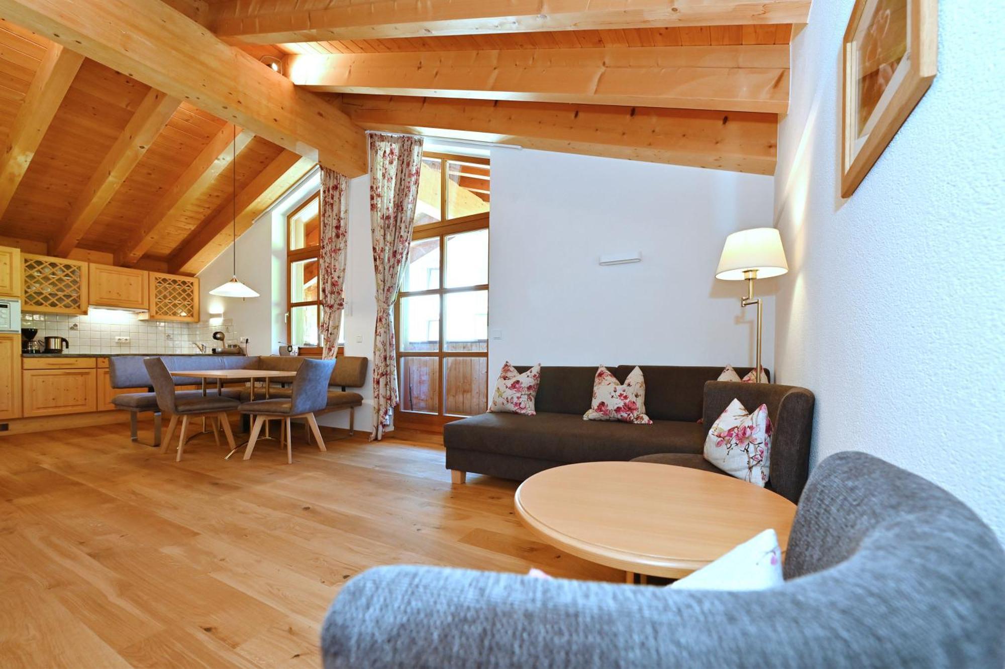 Gasthaus & Pension Alphorn Lech am Arlberg Exterior foto
