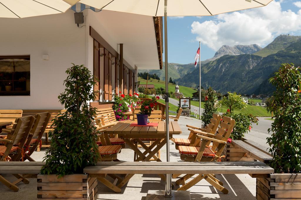Gasthaus & Pension Alphorn Lech am Arlberg Exterior foto